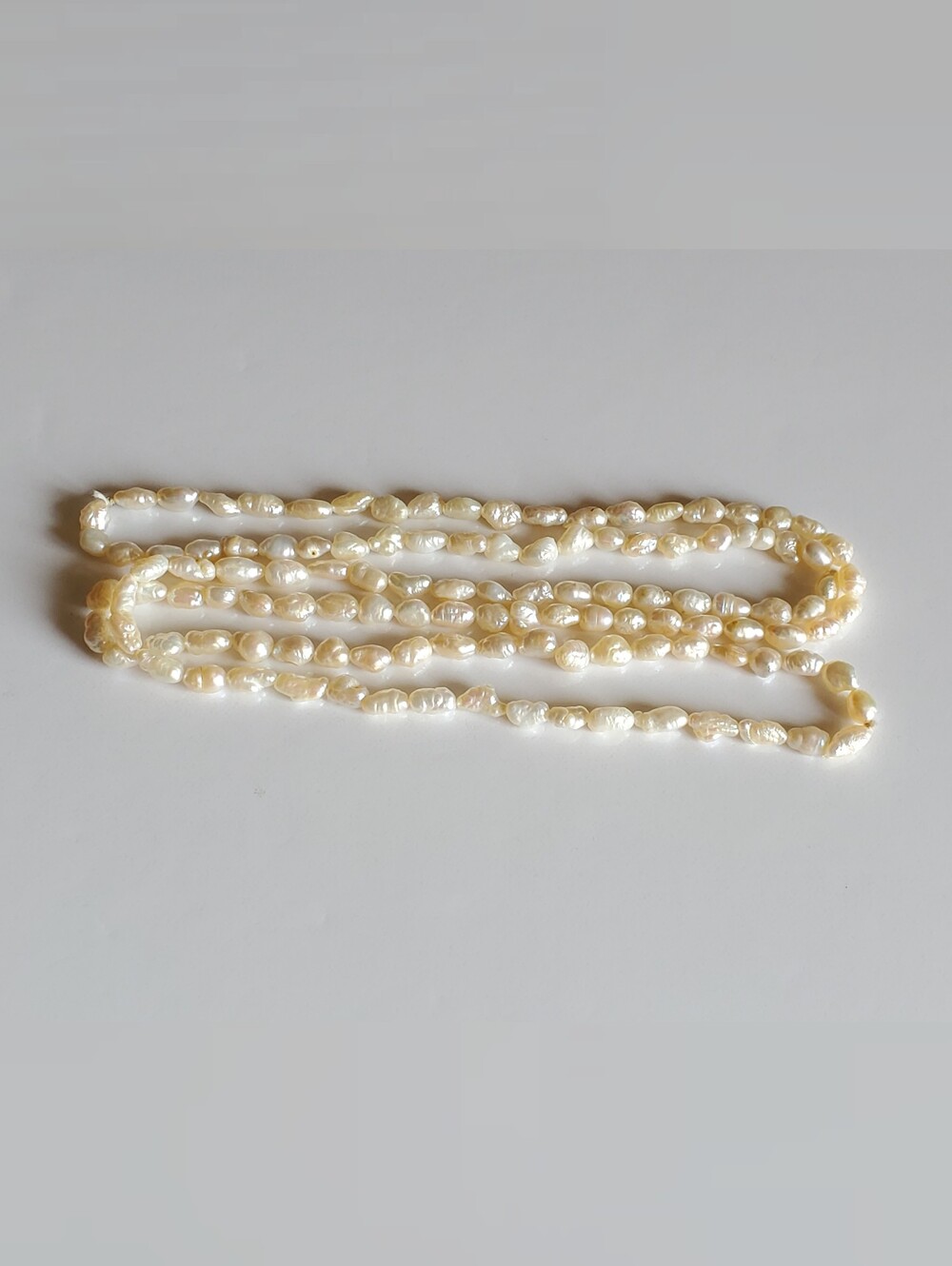 Vtg. Rice Pearls Necklaces - Picture 5 of 5